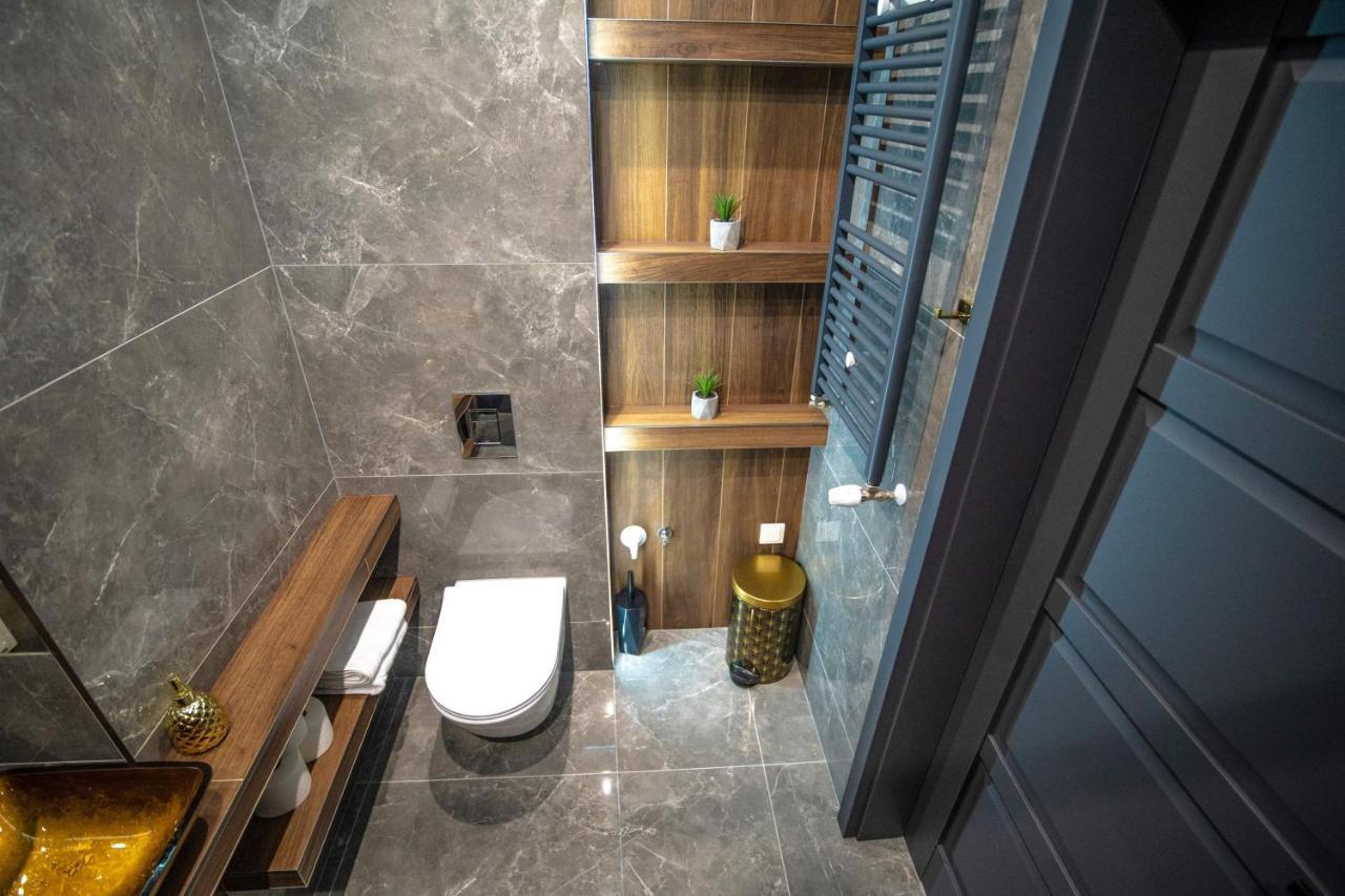 Apartament W Cieplicach Deluxe イェレニャ・グーラ エクステリア 写真