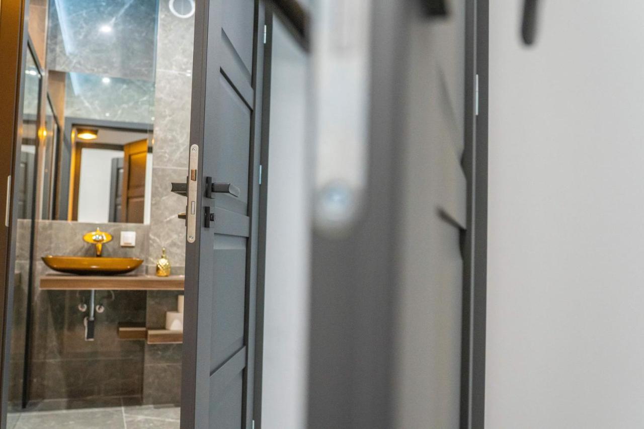 Apartament W Cieplicach Deluxe イェレニャ・グーラ エクステリア 写真