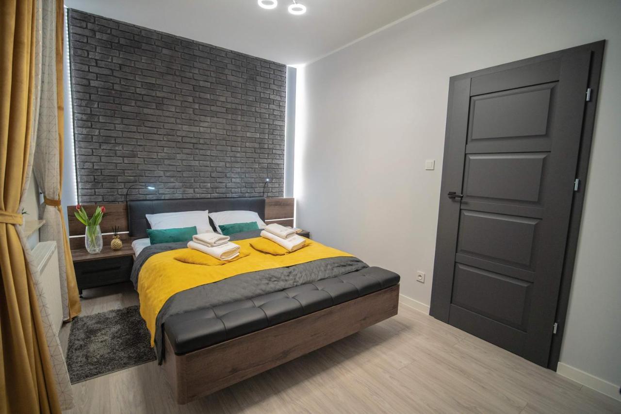 Apartament W Cieplicach Deluxe イェレニャ・グーラ エクステリア 写真
