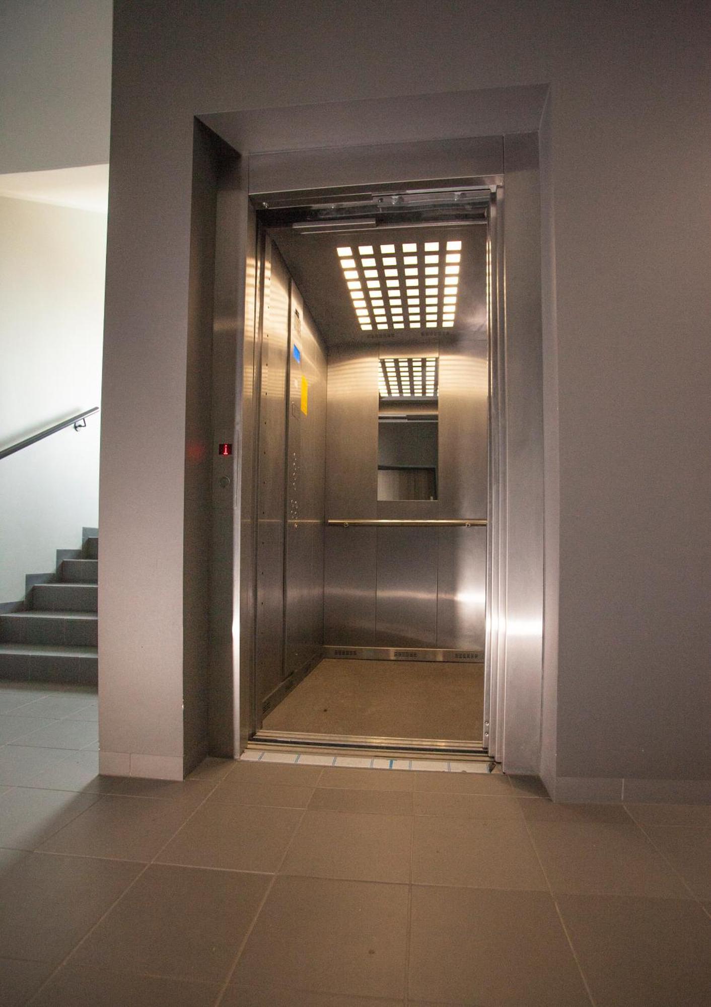 Apartament W Cieplicach Deluxe イェレニャ・グーラ エクステリア 写真